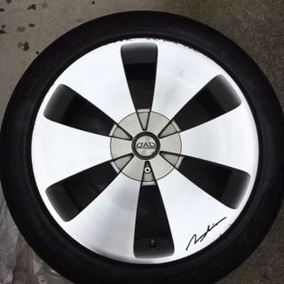 車のパーツ 値下げしました。17インチホイール ギャルソン