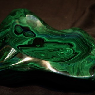 重量3.5㎏マラカイトトレー　小物置き皿　アクセサリートレイ　孔雀石の皿