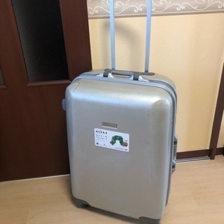 無料 スーツケース 大容量 中古 海外 旅行 カバン