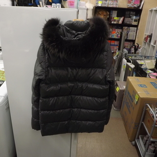 デュベティカ　DUVETICA　ダウンジャケット　サイズ:４８　グレー　ファー付き　メンズ　札幌　西岡店