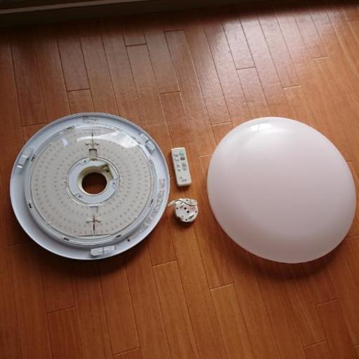 東芝 LED照明器具 １個目