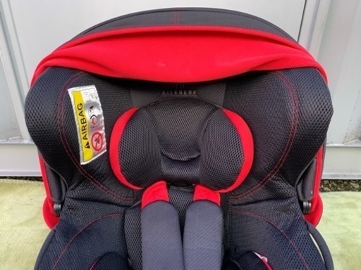 エールベベ☆チャイルドシート☆クルット4i  プレミアム☆カーボンレッド☆BF876☆ISOFIX☆清掃済み☆ペットOKの方のみ！