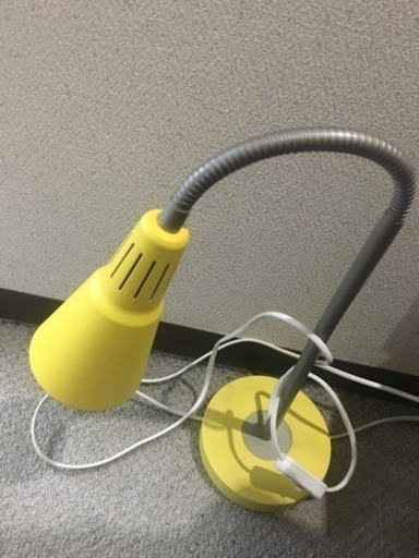 デスクランプ