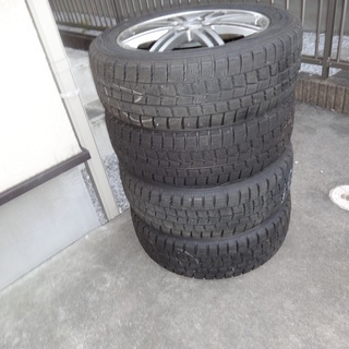 ｂＢで使用したＤＵＮＬＯＰスタッドレスタイヤ４本　185 / 55R15