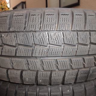 ｂＢで使用したＤＵＮＬＯＰスタッドレスタイヤ４本　185 / 55R15