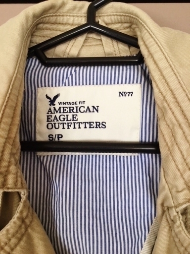 American Eagle Outfitters アメリカンイーグル ベージュ ジャケット S P Marco10 南千住のジャケット レディース の中古 古着あげます 譲ります ジモティーで不用品の処分