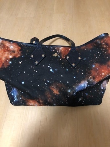 ☆Vivienne  Westwood☆宇宙柄トート