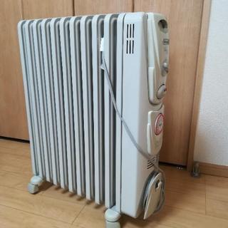 【中古・美品】デロンギオイルヒーターR631112EF