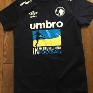 サッカーＴシャツ  umbro   Sサイズ