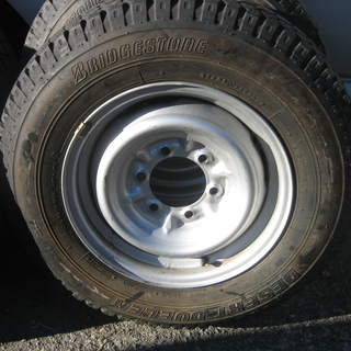 195R15LT 8PL タイヤ、ホイール
