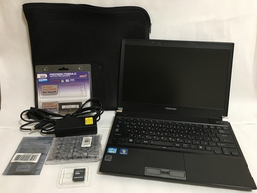 東芝ノートパソコン　dynabook R732/F