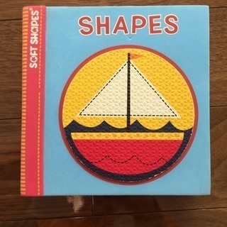 知育玩具 SHAPES