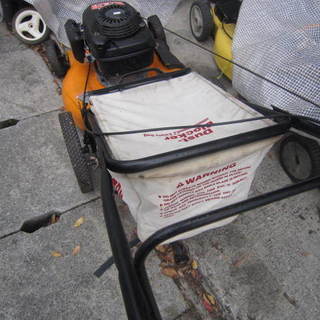 エンジンHONDA芝刈り機５．５馬力