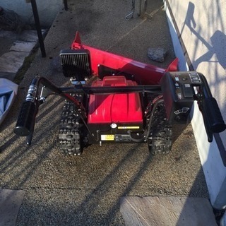 電動除雪機 e-SB80 和同産業