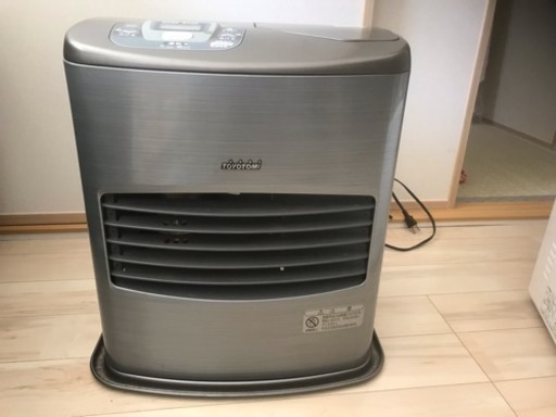 石油ファンヒーター