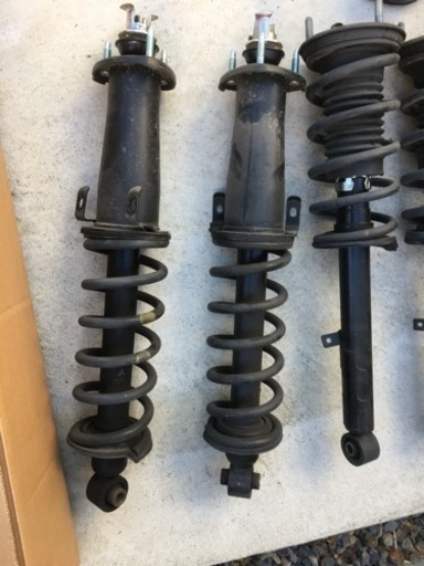 18クラウンショック ゼロ クラウン アスリート 純正 サスペンション 18