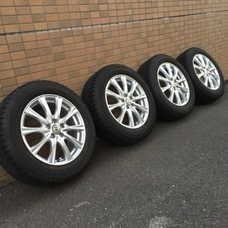 17年スタッドレス205/60R16 PCD5穴100