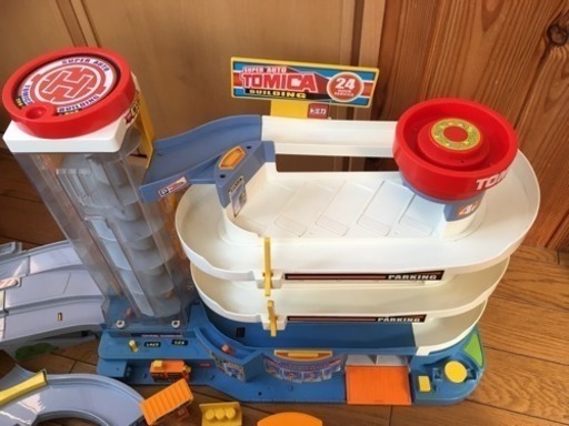 トミカ 峠やまみちドライブ スーパーオートトミカビル お出かけ立体マップ Sagami55 古淵のミニカーの中古あげます 譲ります ジモティーで不用品の処分