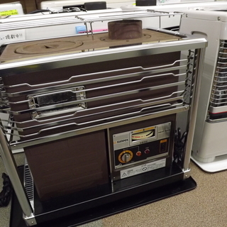 サンポット sunpot 中央設置型 煙突式ストーブ KSH-10KT6 Ⅰ 2013年製