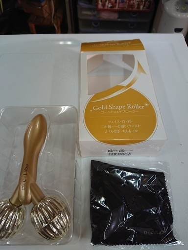 未使用品ﾄﾞｸﾀｰｼｰﾗﾎﾞdr Ci Laboｺﾞｰﾙﾄﾞｼｪｲﾌﾟﾛｰﾗｰ美顔ﾛｰﾗｰ ﾌｪｲｽﾛｰﾗｰ ﾎﾞﾃﾞｨﾛｰﾗｰ リユースアクティング 池下のマッサージ器の中古あげます 譲ります ジモティーで不用品の処分