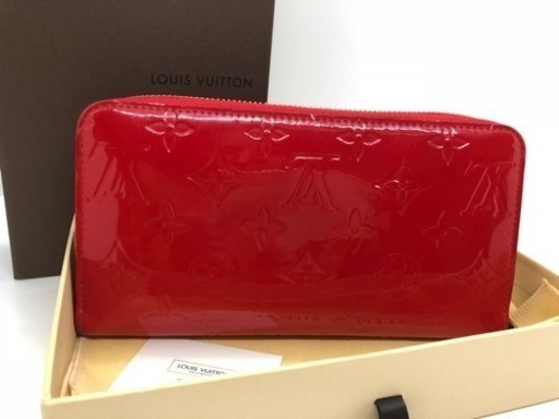 SOLD‼️ルイヴィトン ヴェルニ 赤 ジッピーウォレット 長財布 送料込み