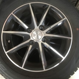 値下げしています。1シーズンのみ使用のスタッドレス