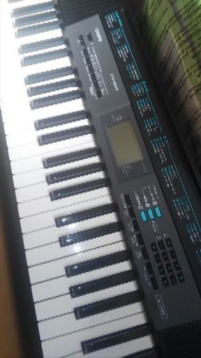 電子ピアノ　カシオCTK -2550