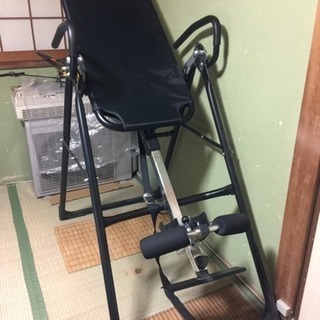 逆さぶら下がり健康器具