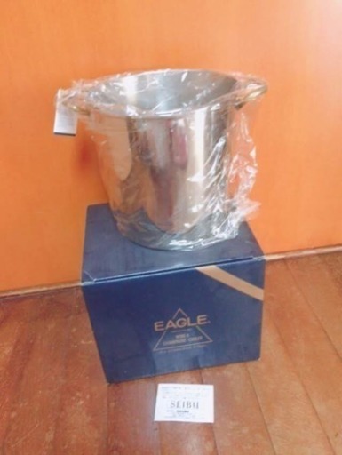 西武百貨店購入。新品未使用。高級ワイン。シャンペンクーラー。お値下げ致しました。