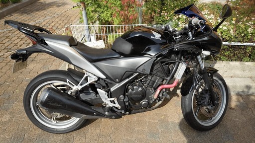 ホンダ CBR250R MC41 ABS