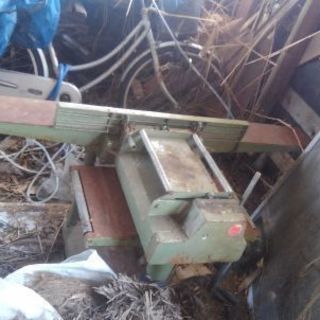 マキタ製電気かんな