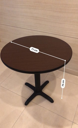 【ほぼ新品】丸いテーブル
