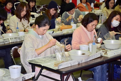 春を感じるインテリア盆栽 桜盆栽ワークショップ Matutaku 吹上のワークショップのイベント参加者募集 無料掲載の掲示板 ジモティー