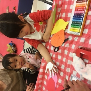 【参加無料】キッズ&ベビーは手形アートに挑戦！ママは書き初め体験！