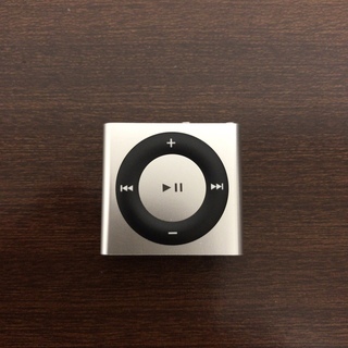 【iPod】Apple iPod shuffle（2GB、シルバ...