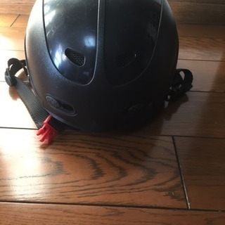 スノボー REDヘルメットサイズ56