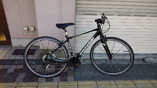 Cannondale[キャノンデール]QUICK 700cクロスバイク アルミ/24speed/ブラック
