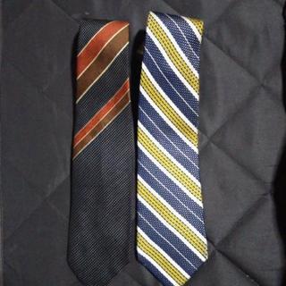 ネクタイ 2本 シルク100%  手芸用にどうぞ。