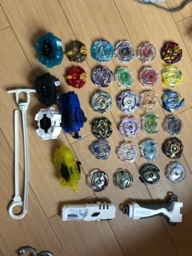 ベイブレードバースト 卒業なのでまとめて出品