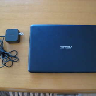 ASUA　EeeBook X205TA（美品・ブルー）