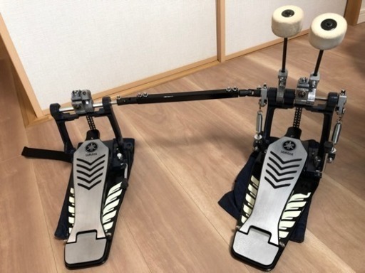 中古ツインペダル（ケース付き）