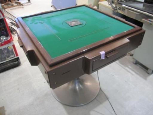 〇Ｒ230 ジャンク品 マージャン 全自動麻雀卓 KAKINUMA AA-8207B 牌付 雀夢B型 雀卓 ジャンタク