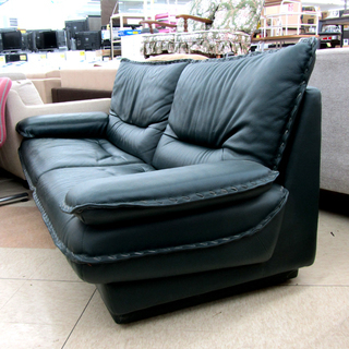 値下げしました！2.5人～3人掛け ソファ 本革使用 リビングソファ グリーン系 幅200cm