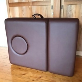 ◆降りたたみ式エステベッド◆