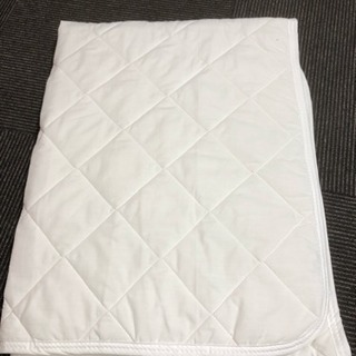 【新品】ベッドパッド 　セミダブルサイズ