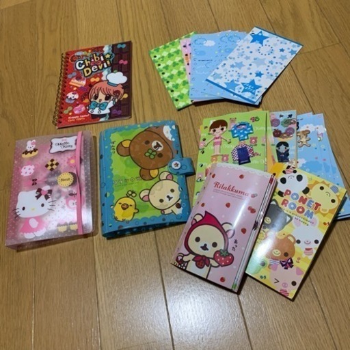 シール帳 5冊 追加用紙 リラックマ ハローキティ チビデビ ちゃお サンリオ Yasu 小金井のその他の中古あげます 譲ります ジモティーで不用品の処分