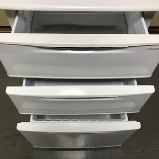 お引取り日時調整中★値下げ！AQUA冷凍庫フリーザー AQF-12RA 引出し3段