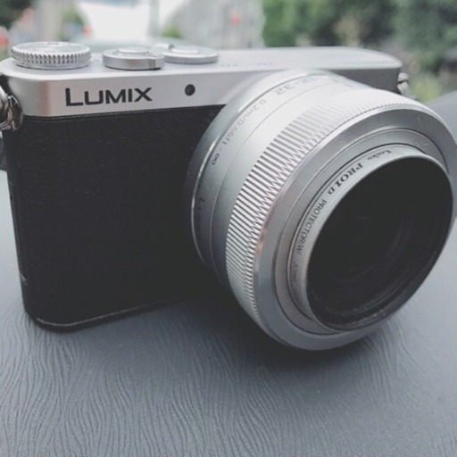 LUMIX カメラ