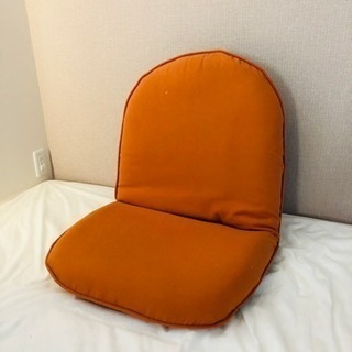 【無料】リクライニング座椅子.中古.オレンジ