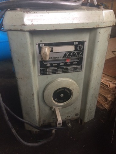 溶接機 200V小型交流アーク溶接機